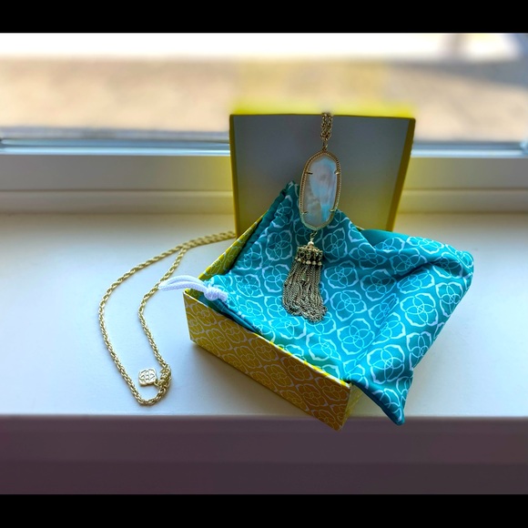 Kendra Scott Gold and Pearl Necklace - Picture 2 of 3